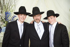 moshe twin towers background