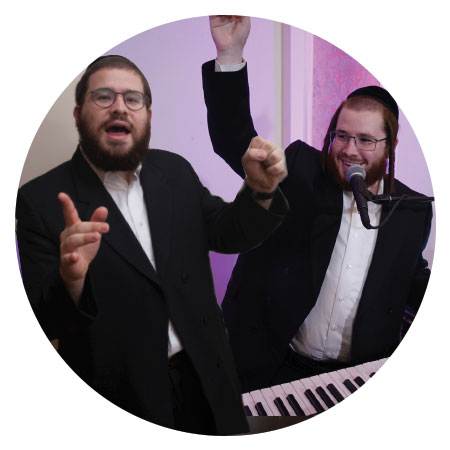 Brothers Shea Berko & Avrumi Berko Perform at Wedding - JewishTidbits