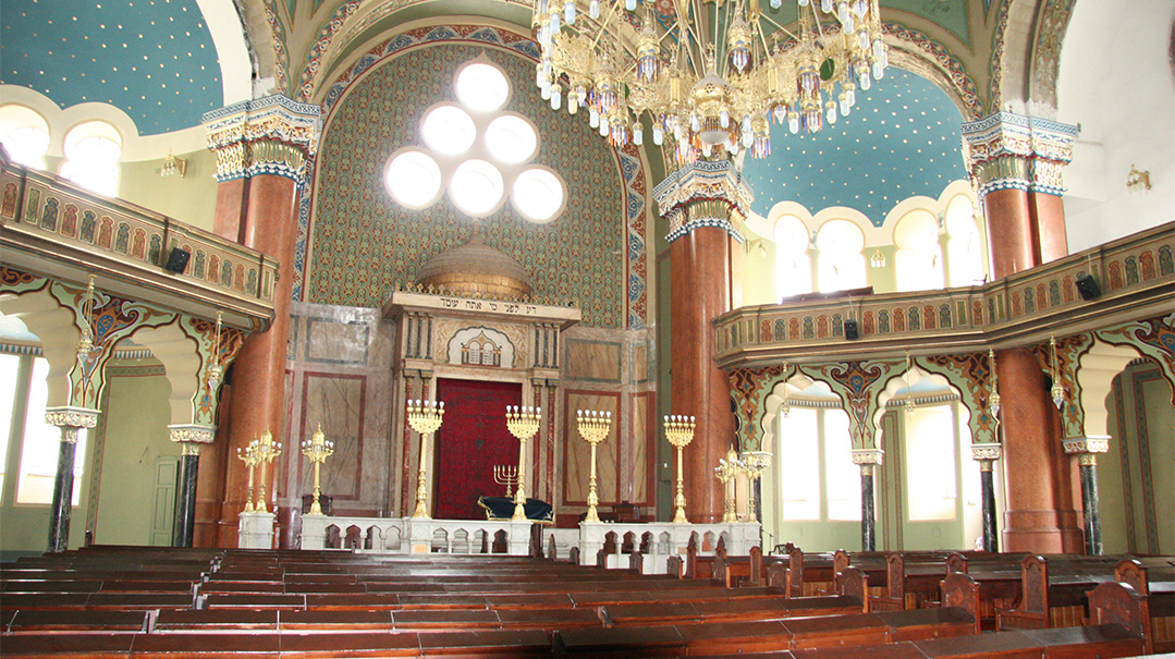 Great Synagogue (Sinagoga Mare) - What To Know BEFORE You Go