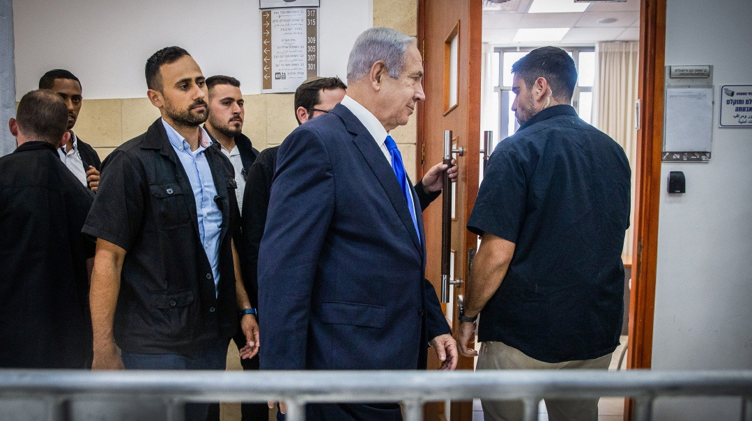 Court agrees to 3-week recess in Netanyahu trial to review new evidence